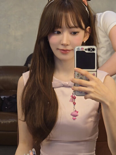 宮脇咲良INS更新