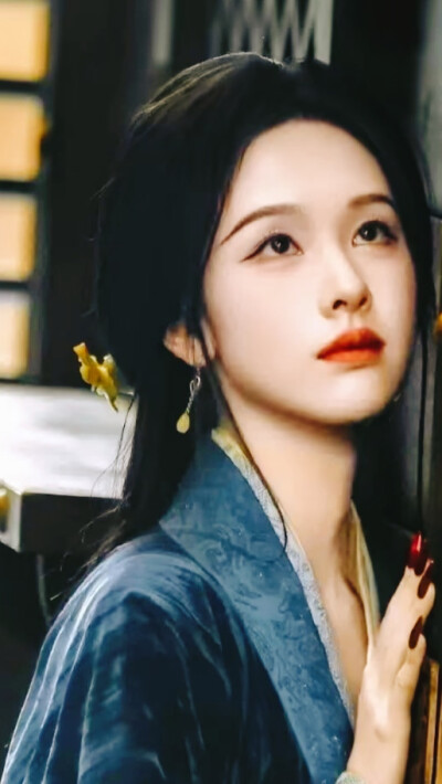 陈都灵