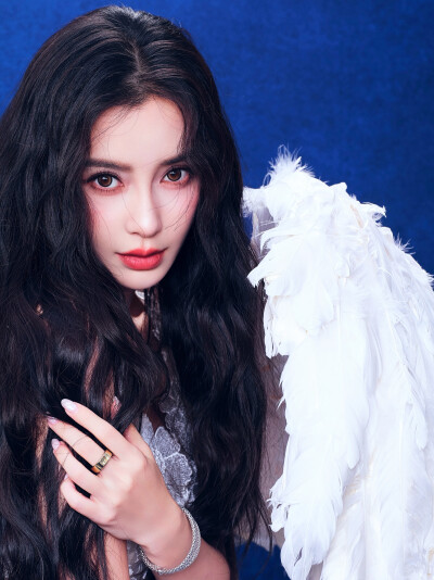 杨颖