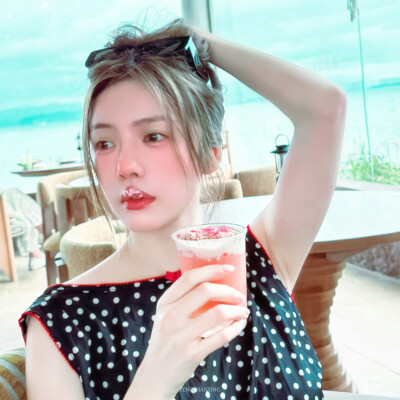 蔡文静