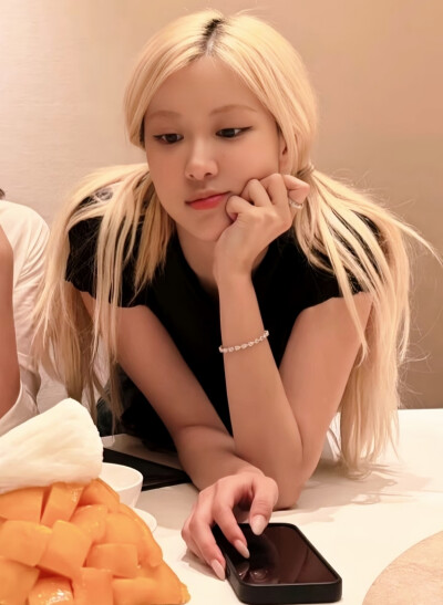 rose