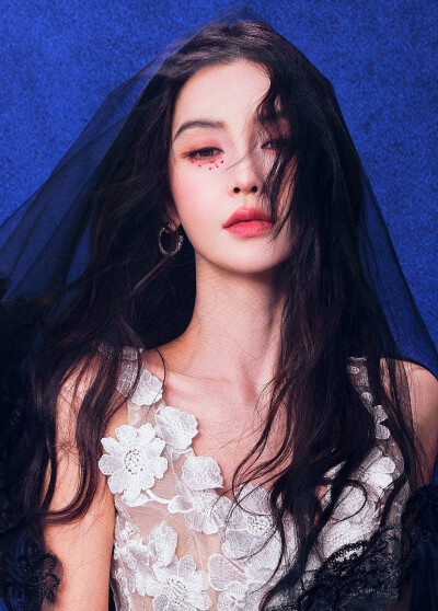 杨颖