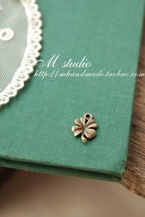 复古四叶草小坠 ~~<a class='shortlnk' href='/s/010988162' target='_blank' title='http://item.taobao.com/item.htm?id=9178306012'>点此查看链接</a>