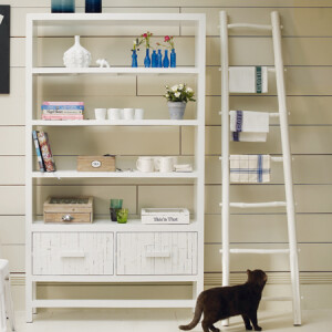 梯形的毛巾架。 <br /><a class='shortlnk' href='/s/05c996e2c' target='_blank' title='http://www.grahamandgreen.co.uk/product.aspx/accessories/drift+wood+bamboo+ladder+towel+rack/kitchen/kitchen_accessories/-/spe9329.htm'>点此查看链接</a>