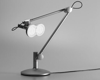 2011纽约国际礼品展览会上有趣又现代的设计之lamp by Studio Lobot<a class='shortlnk' href='/s/1573ec2c0' target='_blank' title='http://www.lohas.ly/160'>http://duitang.com/s/1573ec2c0</a>