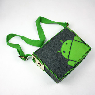 【GeekCook】DIY Android安卓图标毛毡单肩包 ；Android迷看来已经发展到要全副武装了~<a class='shortlnk' href='/s/11764c7bc' target='_blank' title='http://item.taobao.com/item.htm?id=9256224146&ref=http%3A%2F%2Ft.sina.com.cn%2F1691477523&ali_trackid=2:mm_16459871_0_0:133908541_6_1623612998'>http://duitang.com/s/11764c7bc</a>