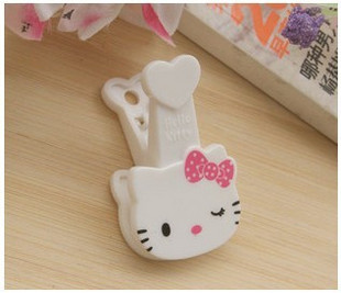 HELLO KITTY~~自己在搜集买所有它的东西
<br /><a class='shortlnk' href='/s/06521f48c' target='_blank' title='http://item.taobao.com/item.htm?id=7609643330'>http://duitang.com/s/06521f48c</a>