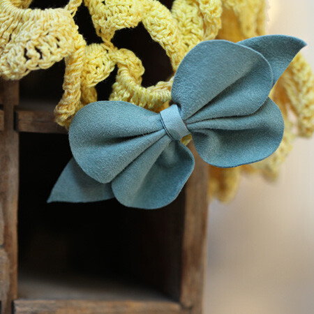 蝴蝶结，薄荷绿 <a class='shortlnk' href='/s/111374610' target='_blank' title='http://www.shopruche.com/zoey-bow-indie-hairpin-by-petit-plume-p-5665.html?zenid12=b1088e2c147c9813cebf29d0751077f5'>http://duitang.com/s/111374610</a>