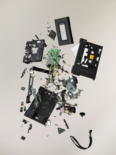 Disassembled Retro Items Photography by Todd McLellan | Webdesigner Depot
