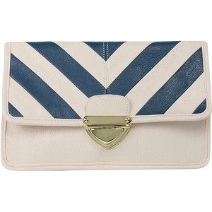 海军风的手包真给力<a class='shortlnk' href='/s/01c089121' target='_blank' title='http://www.polyvore.com/cgi/thing?id=32995842'>http://duitang.com/s/01c089121</a>