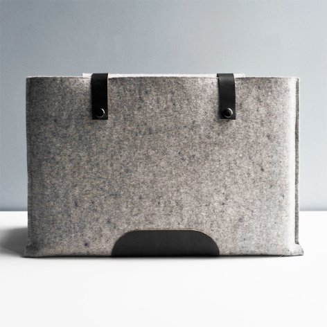 适合大版的ipad <a class='shortlnk' href='/s/01865637d' target='_blank' title='http://supermarkethq.com/product/15-inch-laptop-sleeve-grey-wool-felt-and-black-brown-leather'>http://duitang.com/s/01865637d</a>