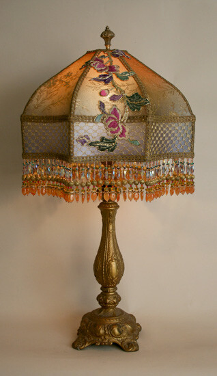 Nightshades - Chinoiserie Beaded Vintage Fabric Bird Lamp shabby tole lamp <a class='shortlnk' href='/s/056fc2e9b' target='_blank' title='http://www.nightshades.com/detail_lamps/1508.html'>http://duit…