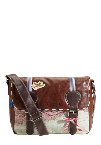 邮件手提包-怀旧复古 ModCloth.com Traveling Translator Satchel <a class='shortlnk' href='/s/11a755e2' target='_blank' title='http://www.modcloth.com/Womens/Accessories/Bags/-Traveling-Translator-Satchel'>http://duitang.com/s/11a755e2</a>