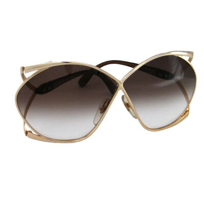 Christian Dior - 1970年代的 Christian Dior Sunglasses 复古眼镜<a class='shortlnk' href='/s/05cab8984' target='_blank' title='http://fashion.1stdibs.com/avl_item_detail.php?id=24724'>http://duitang.co…