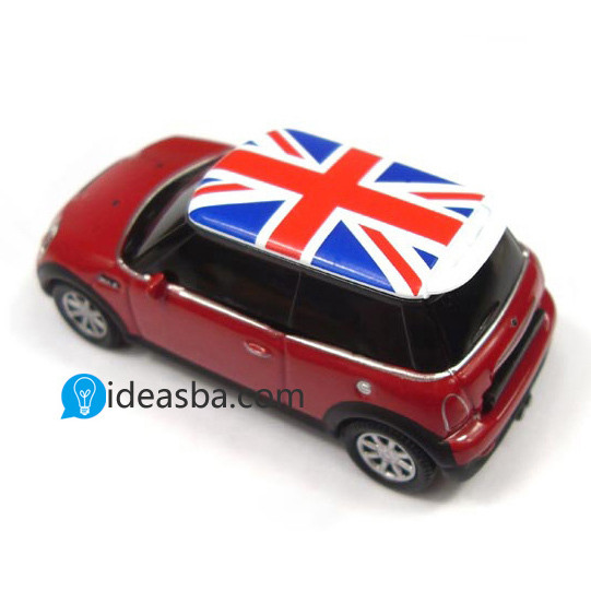 我咔。好勾人的小U盘。Mini cooper~还有黄色英国国旗的耶~