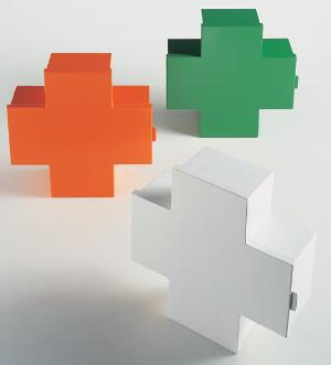 浴室专用彩色收纳   <a class='shortlnk' href='/s/048d28e56' target='_blank' title='http://www.wanelo.com/all-products/+Bathroom+-+Cross+Medicine+Cabinet-77536.html'>http://duitang.com/s/048d28e56</a>