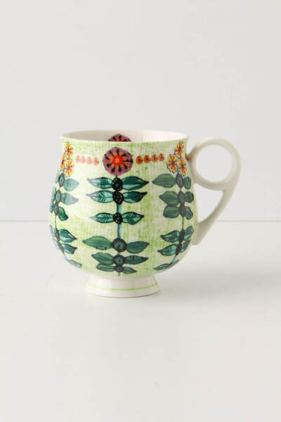 Perky Petal Mug 这个杯子很有爱啊<a class='shortlnk' href='/s/04b6905d2' target='_blank' title='http://www.anthropologie.com/anthro/catalog/productdetail.jsp?id=073977&amp;catId=HOME-MOTHERS-DAY&amp;pu…