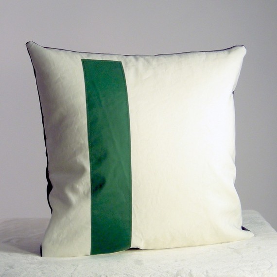 Number one <a class='shortlnk' href='/s/0152e8bd0' target='_blank' title='http://www.etsy.com/listing/59439253/recycled-sail-throw-pillow-green-number'>http://duitang.com/s/0152e8bd0</a>