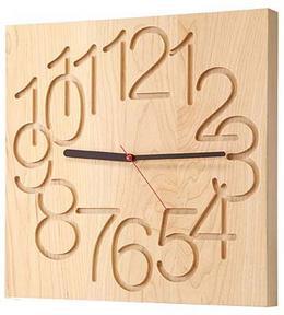 Muku Number Clock - 木质数字钟，很特别 <a class='shortlnk' href='/s/14ab7778' target='_blank' title='http://www.mollaspace.com/shop/timepiece/muku-number-clock.html'>http://duitang.com/s/14ab7778</a>