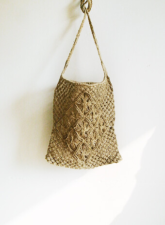 尼泊尔制造 纯手工镂空 天然麻包~<a class='shortlnk' href='/s/0523509bd' target='_blank' title='http://item.taobao.com/item.htm?id=9419228500'>http://duitang.com/s/0523509bd</a>