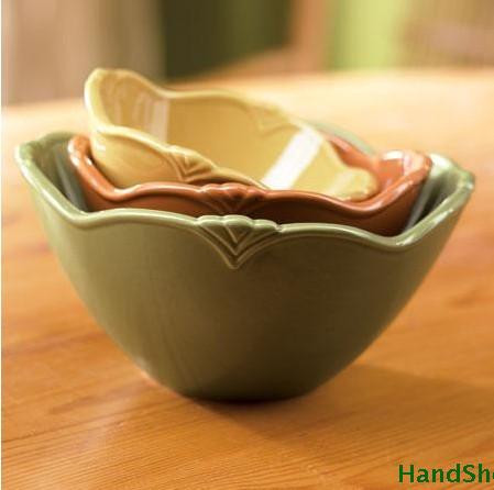 【HANDSHOP】Nesting Serving Bowls （3个一套）-很可爱呀~ <a class='shortlnk' href='/s/02337bbd8' target='_blank' title='http://item.taobao.com/item.htm?id=10296861331'>http://duitang.com/s/02337bbd8</a>