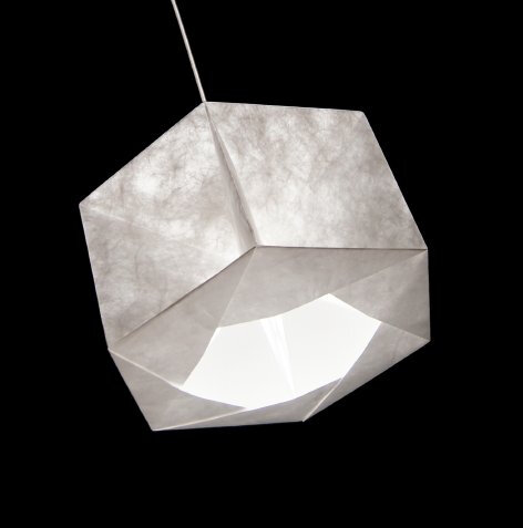 折纸灯 Origami Lamp from nur <a class='shortlnk' href='/s/06a495e00' target='_blank' title='http://supermarkethq.com/product/origami-lamp-1'>http://duitang.com/s/06a495e00</a>