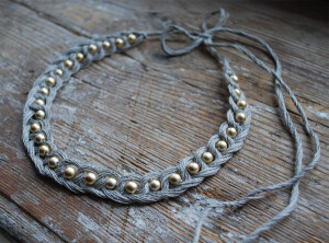 手工编织项链，让自己发现自己的长处<a class='shortlnk' href='/s/06dc5e458' target='_blank' title='http://site.douban.com/widget/photos/47010/photo/1008022500/'>http://duitang.com/s/06dc5e458</a>