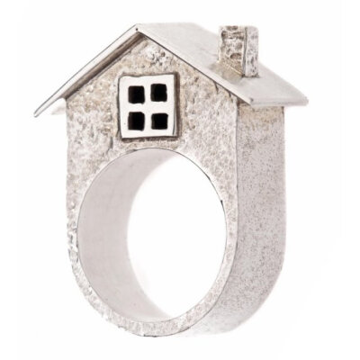  House Ring