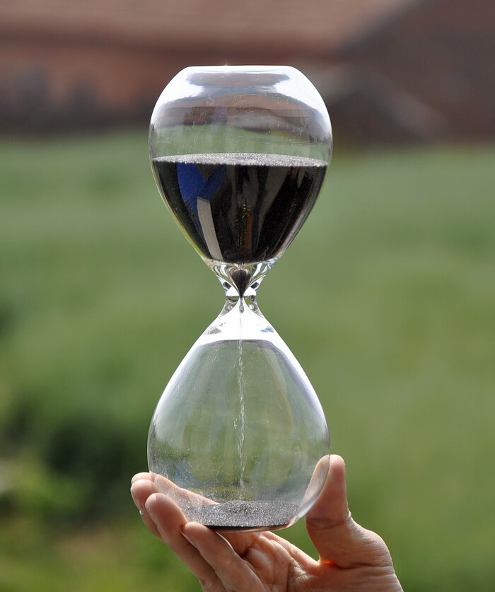 泡芙小姐的沙漏