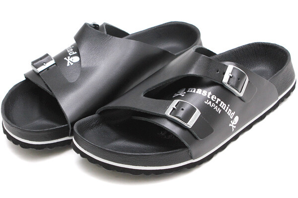 低调的奢华质感，BIRKENSTOCK联名mastermind JAPAN打造全新“Zurich”鞋款<a class='shortlnk' href='/s/16a235692' target='_blank' title='http://www.kidulty.com/news/id/news/15949'>http://duitang.com/s/16a235692</a>