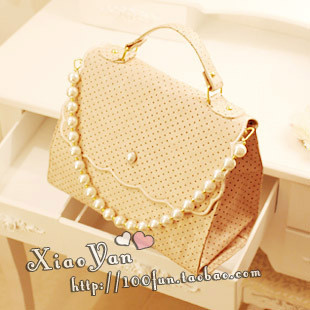 波点珍珠链条机车包<a class='shortlnk' href='/s/161e7ba6b9e408868' target='_blank' title='http://item.taobao.com/item.htm?id=10058000063&frm='>http://duitang.com/s/161e7ba6b9e408868</a>