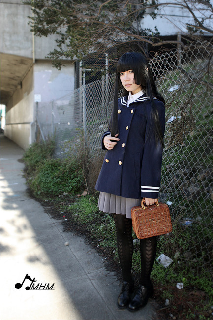 海军风大衣貌似也是复古造型中的大热款呢！