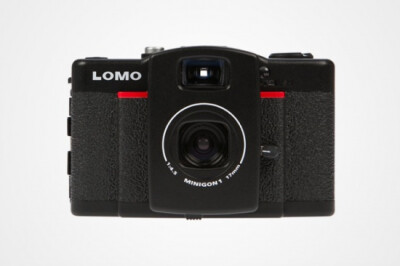 全新Lomo LC-WIDE 相机登场 ~定价为389美元。