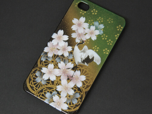 日式风格美 iphone4用日本艺人手工喷绘“鹤和桜”保护外壳