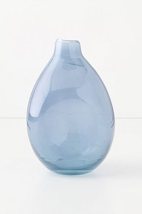 Tall Pinched Vase<a class='shortlnk' href='/s/176f59578d2ca4768' target='_blank' title='http://www.anthropologie.com/anthro/catalog/productdetail.jsp?id=073284&catId=HOME-ROOM&pushId=HOME-ROOM&popId=HOME&navAction=top&navCount=42&color=040&isProduct=true&fromCategoryPage=true&subCategoryId=HOME-WALL-VASES'>http://duitang.com/s/176f59578d2ca4768</a>