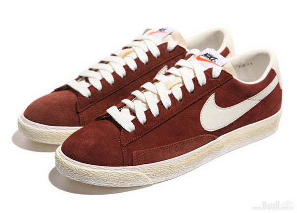 Nike Sportswear Blazer Vintage Low 低筒复古鞋款~最新款好看的~！