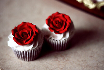 红玫瑰小蛋糕