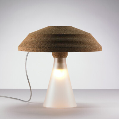  Plug by Tomas Kral plug-by-tomas-kral-table_lamp_on