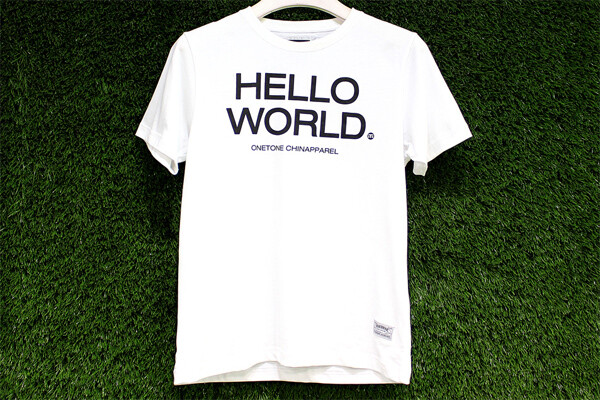 ONETONE HELLO WORLD TEE~背面的口号也是十分亮眼<a class='shortlnk' href='/s/03ecbd771b274cb05' target='_blank' title='http://www.kidulty.com/street/id/152'>http://duitang.com/s/03ecbd771b274cb05</a>