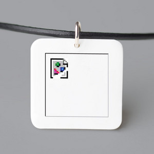 ThinkGeek :: Broken Image Necklace 极客最爱 项链