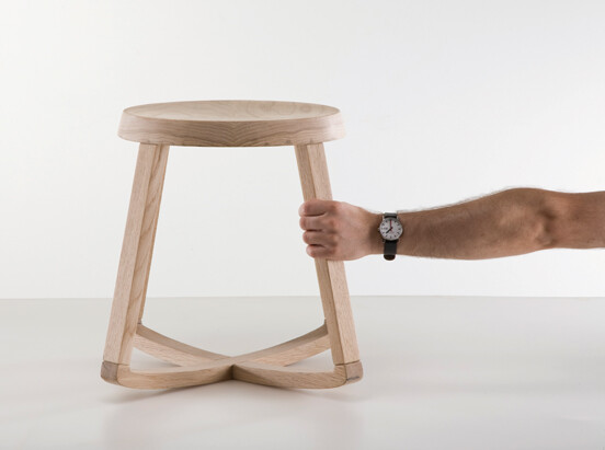 ‘Monarchy’ by Yiannis Ghikas for Feld (BE) @ Dailytonic &#39;Monarchy&#39; by Feld 不会倒 好