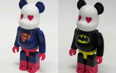 BE@RBRICK Batman &amp; Superman 100%公仔 - 包括蝙蝠侠（Batman）以及超人（Superman），两款公仔将以Be@rbrick 100%呈现，高约70mm