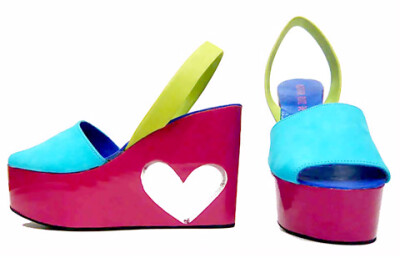 Agatha Ruiz de la Prada 2011 - Productos 凉鞋