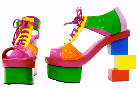 Agatha Ruiz de la Prada 2011 - Productos 凉鞋