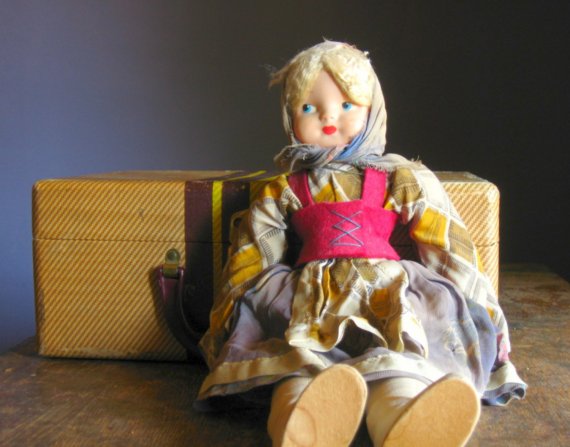 Vintage 1950s Poland Doll Heidi Outfit and 波兰娃娃