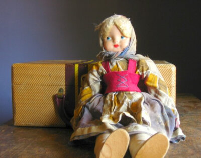 Vintage 1950s Poland Doll Heidi Outfit and 波兰娃娃