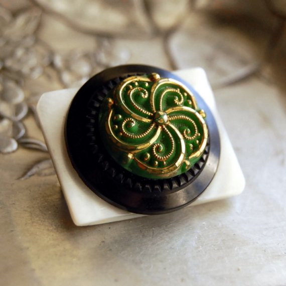 The Green Way Vintage Button Pin 古旧纽扣系列，这个很赞