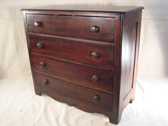 古董木制五斗橱和梳妆台 DutchTouchAntiques Vintage Wooden Chest of Drawers and Dresser