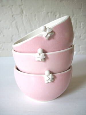 Baby Pink Happy Angel small Bowl by Hideminy on Etsy Baby Pink Happy Angel small Bowl 可爱的小天使趴着有没有