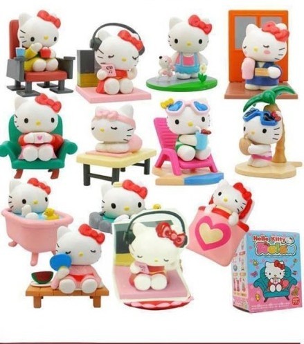 hello kitty 公仔 有没有想收藏滴 呵呵